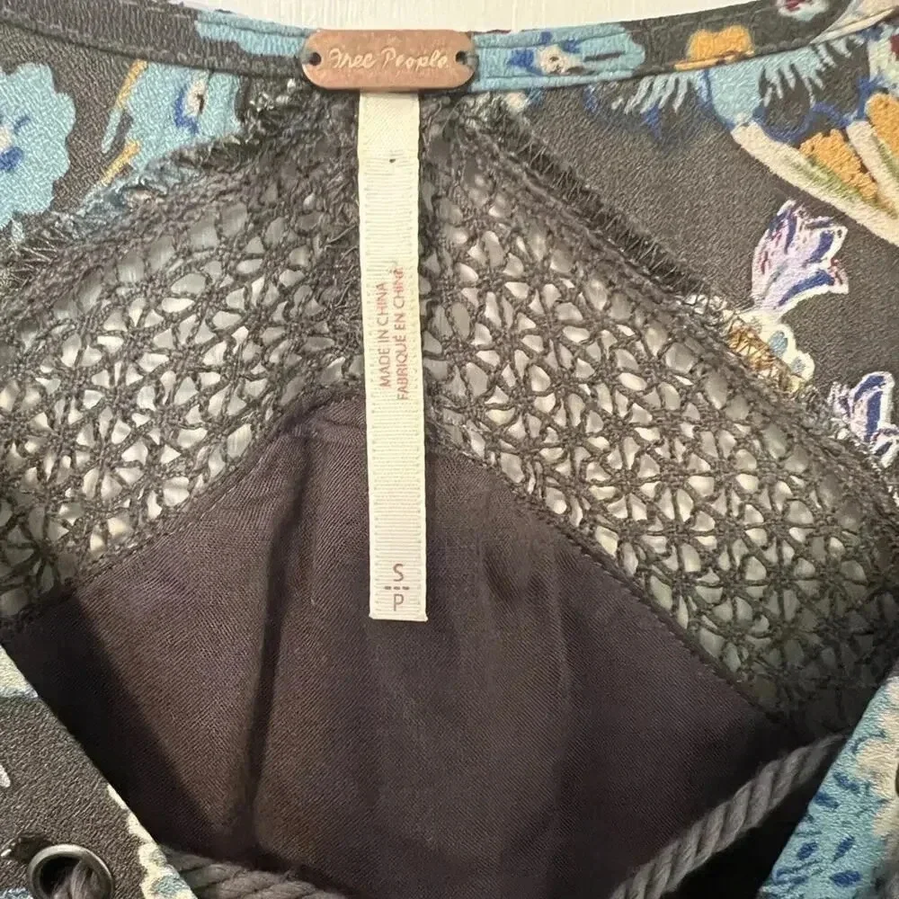FREE PEOPLE Rain‎ or Shine Paisley Tunic size Small